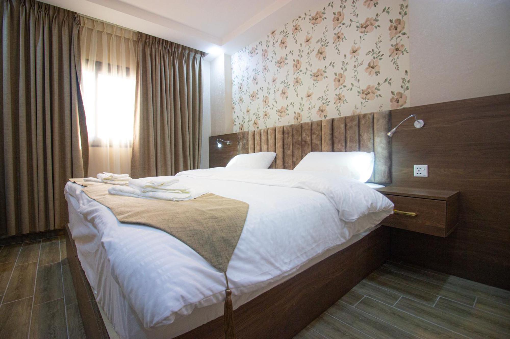Beirut Hotel 2 New Amman Luaran gambar